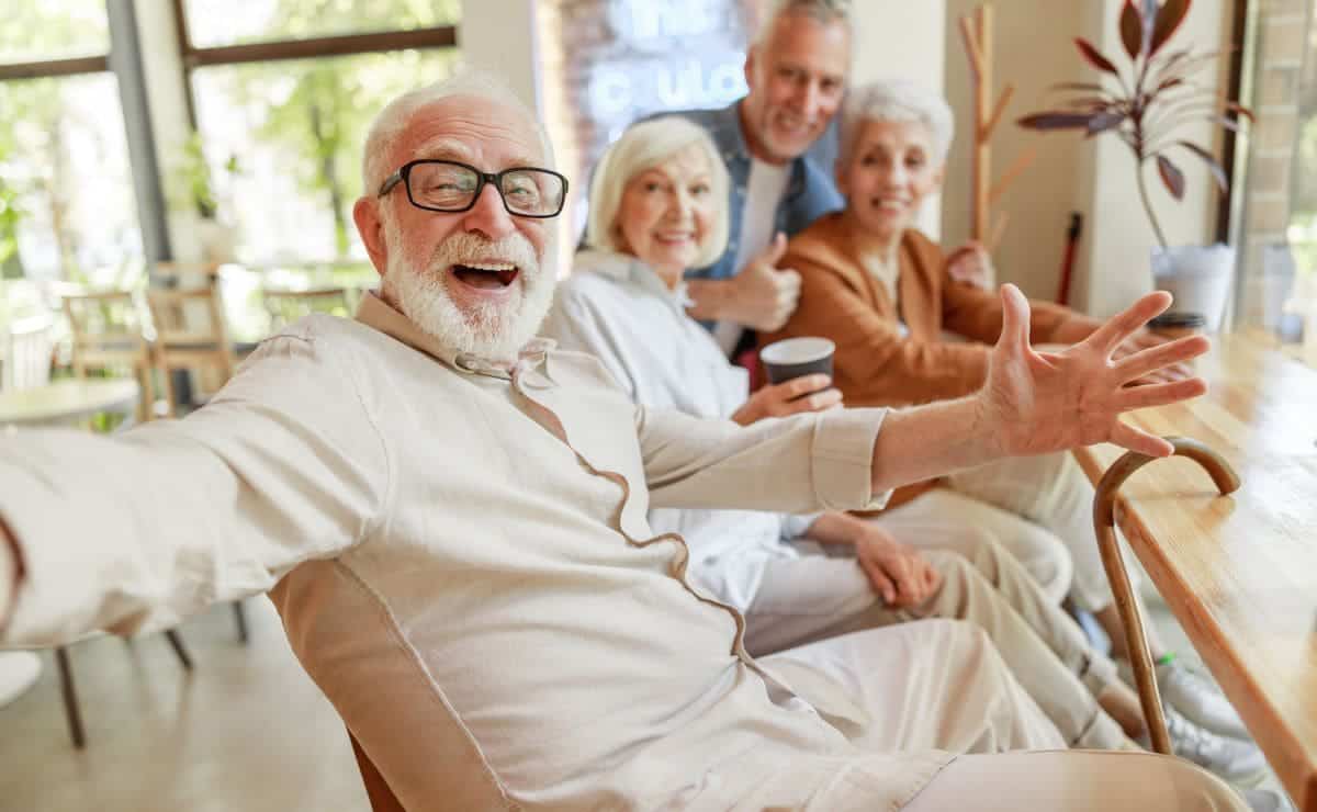 Personas Mayores durante un viaje del IMSERSO progrma de turismo