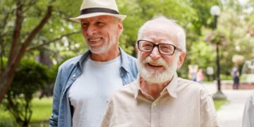 Personas mayores durante un viaje del IMSERSO