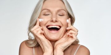 Las mejores cremas hidratantes para la cara según la OCU