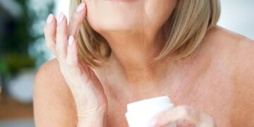 Las mejores cremas hidratantes para la cara según la OCU