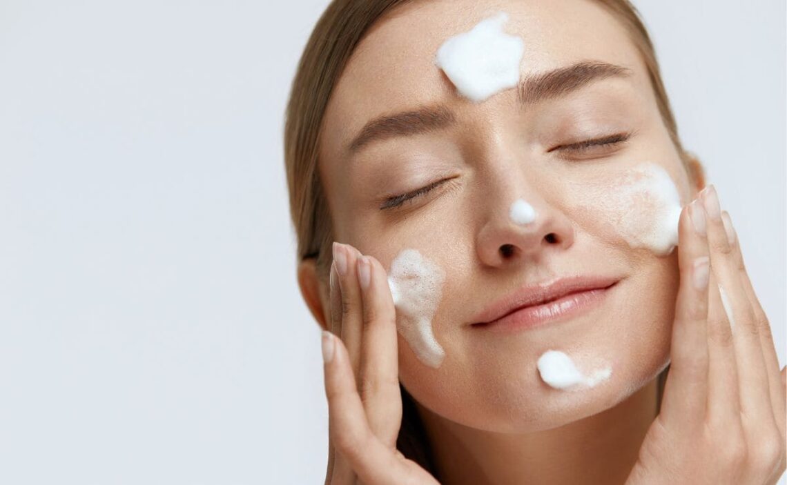 Cómo cuidar tu piel en otoño./ CANVA