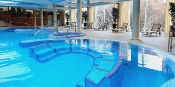 Piscina del Gran Hotel Balneario de Puente Viesgo