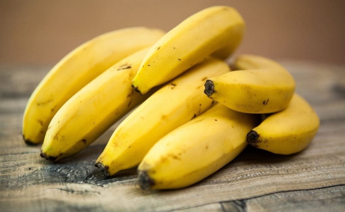 platano banana fruta comer en ayunas