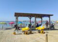 Punto accesible de una playa de Tenerife con sillas anfibias