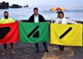 La primera playa en España con banderas apta para las personas daltónicas