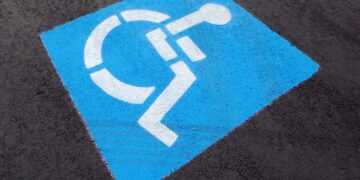 Plaza de aparcamiento para personas con movilidad reducida