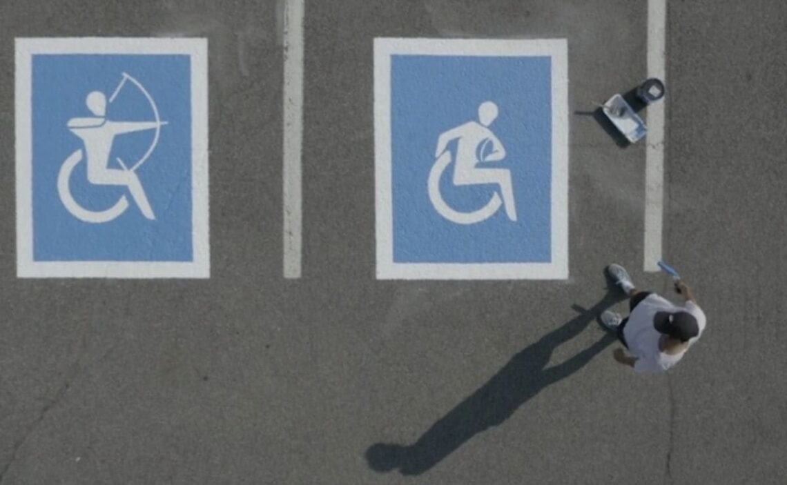plazas aparcamiento discapacidad Decathlon