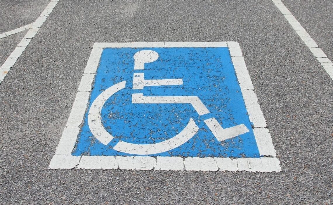 plazas de parking para personas con movilidad reducida