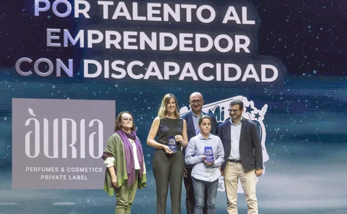 Mi Mesa Mágica y Àuria Permufes reciben el galardón 'Por Talento al Emprendedor con discapacidad'