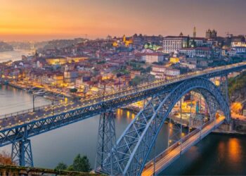 Viajes Carrefour lanza una oferta para viajar a Porto desde tan solo 127 euros