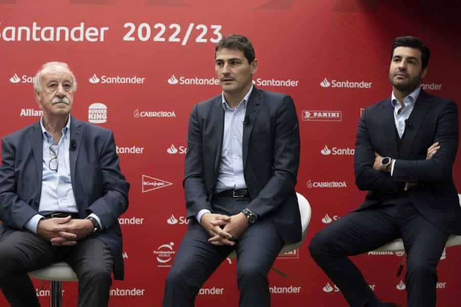 Acto de presentación de la nueva temporada de LaLiga Genuine Santander, con Iker Casillas, Vicente del Bosque y Miguel Torres