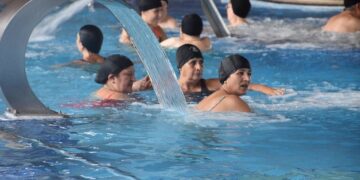 Personas mayores disfrutando del Programa de Termalismo del IMSERSO