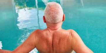 Personas mayores disfrutando del Programa de Termalismo del IMSERSO