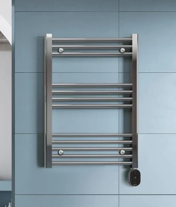 No volverás a pasar frío en la ola polar con este radiador eléctrico para toallas rebajado en Leroy Merlin