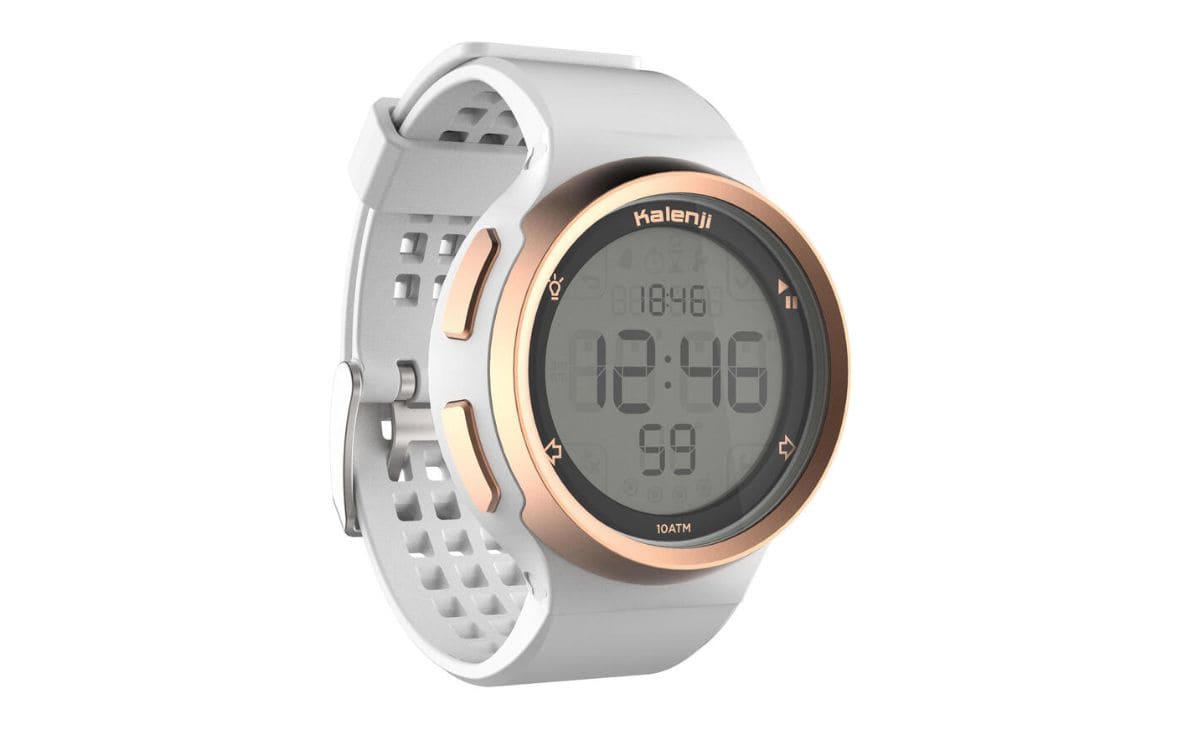 Reloj digital en oferta de Decathlon