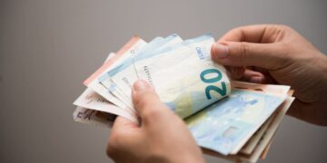 Desde la Junta de Andalucía destacan que la Renta Mínima andaluza "ayuda a todas las familias que deja fuera el Ingreso Mínimo Vital"