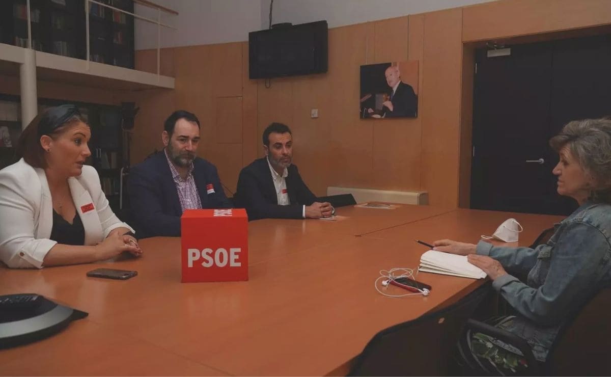 Reunión realizada entre Fepamic y la diputada socialista María Luisa Carcedo, miembro de la Comisión de Derechos Sociales y Políticas Integrales de la Discapacidad