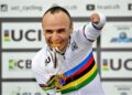 Ricardo Ten, deportista paralímpico, celebra su victoria como Campeón del Mundo de ciclismo
