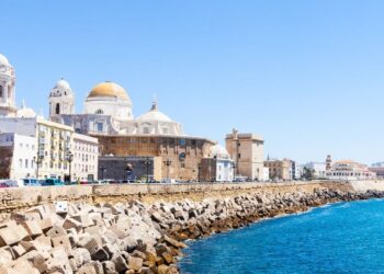 Cádiz cuenta con una ruta accesible para conocer su centro histórico