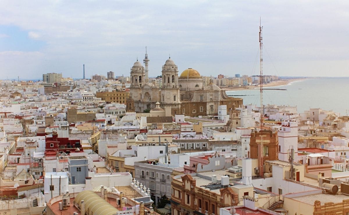 Cádiz cuenta con una ruta accesible para conocer su centro histórico