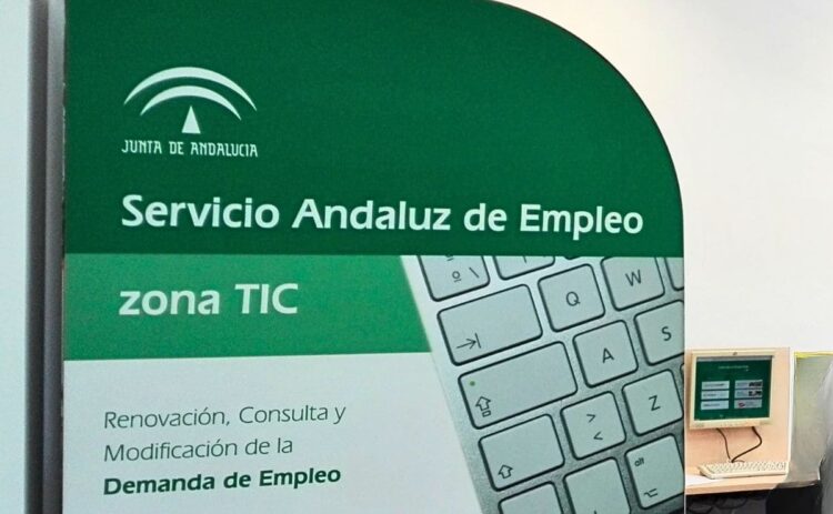 Empleo público para administrativas/os en el SAE