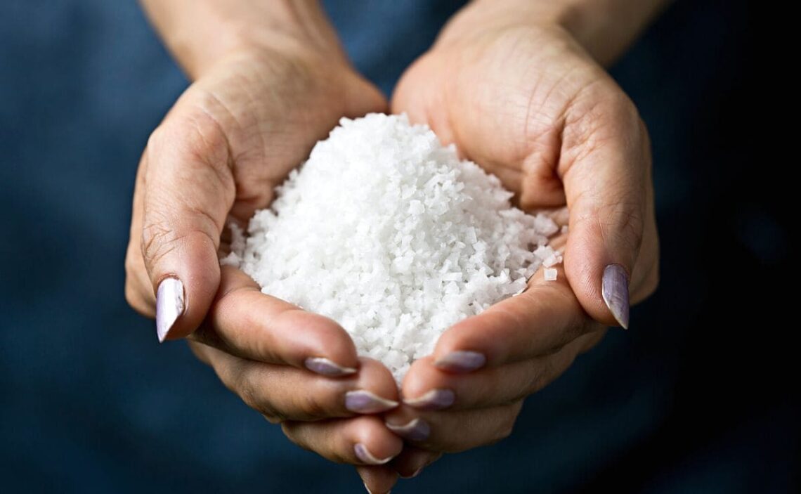 Mitos sobre la sal que debes dejar de creer