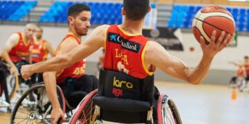 Selección Española de baloncesto en silla de ruedas durante un entrenamiento