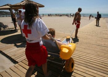 Servicio prestado en la ciudad de Barcelona en la playas accesibles