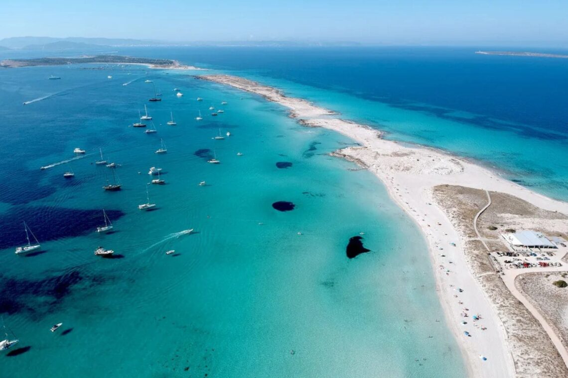 Playa de Ses Illetes, situada en Formentera