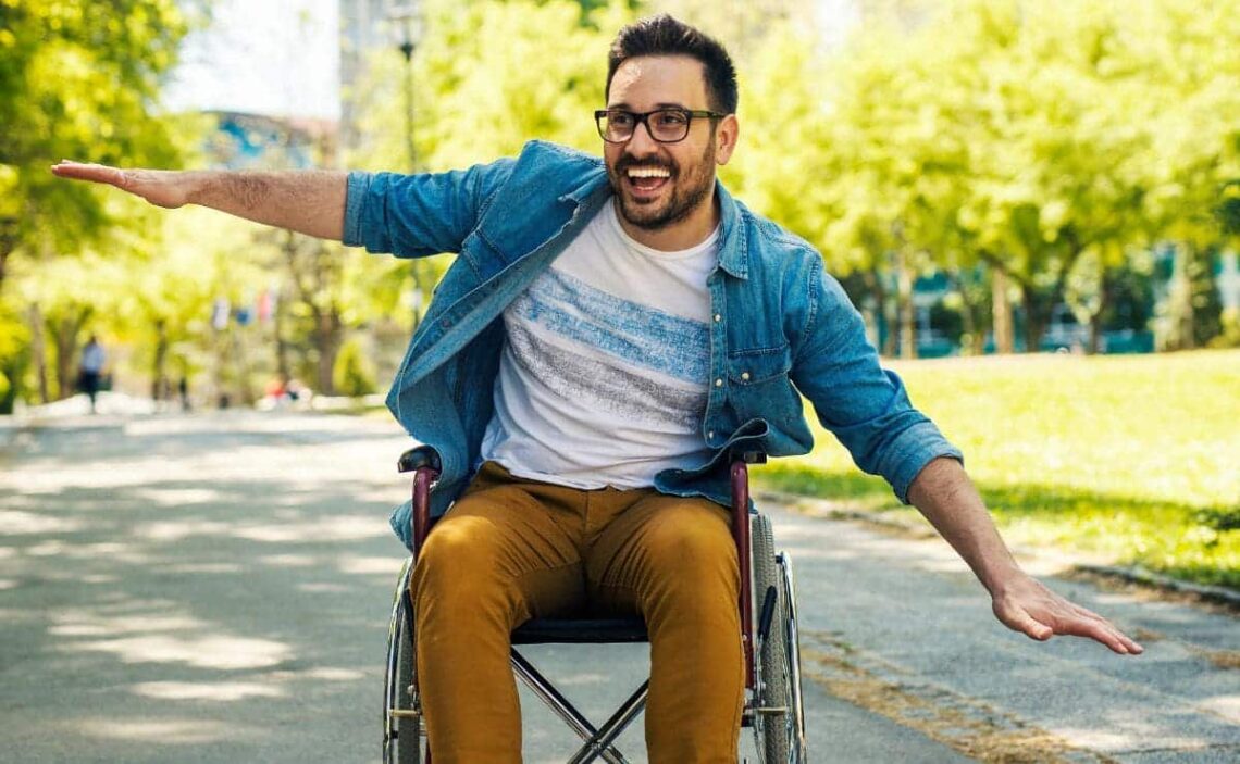 QuixMind crea la primera silla de ruedas eléctrica que se mueve sola