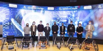 Fundación Once dona un centenar de silla de ruedas para promover el deporte base entre las personas con discapacidad