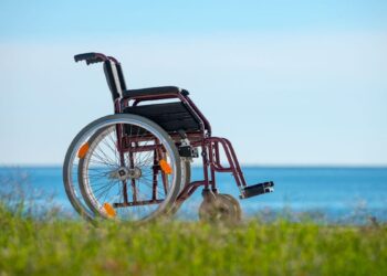 La Junta de Andalucía apuesta por el turismo para personas con discapacidad con un programa específico de visitas guiadas