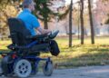 Aspace denuncia que el Sistema Nacional de Salud deniega sillas de ruedas eléctricas a personas con parálisis cerebral