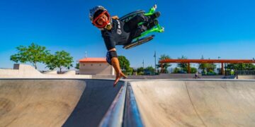 Aaron Fotheringham es una de las personas más influyentes en el skate en silla de ruedas