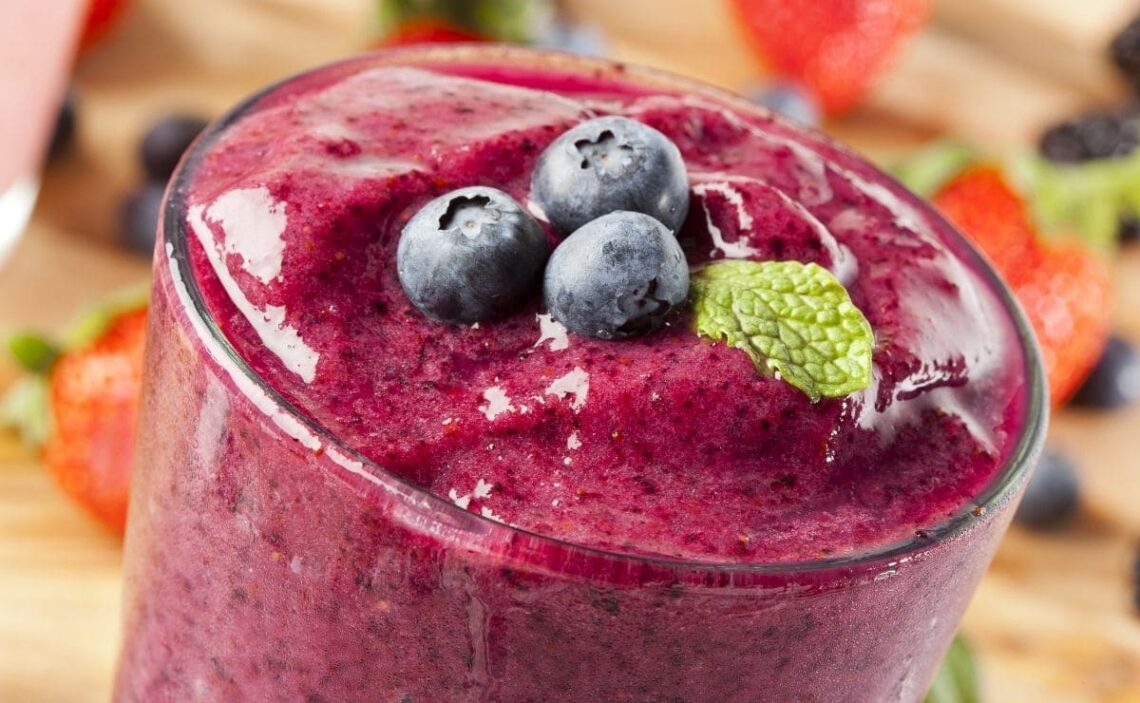 Los smoothie de frutas son unas bebidas con multitud de propiedades para nuestro organismo