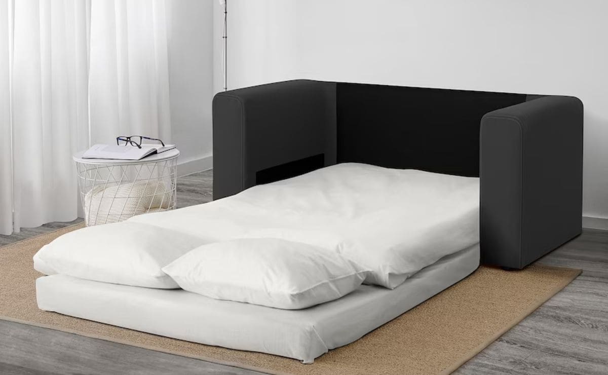 Sofá cama de IKEA abierto