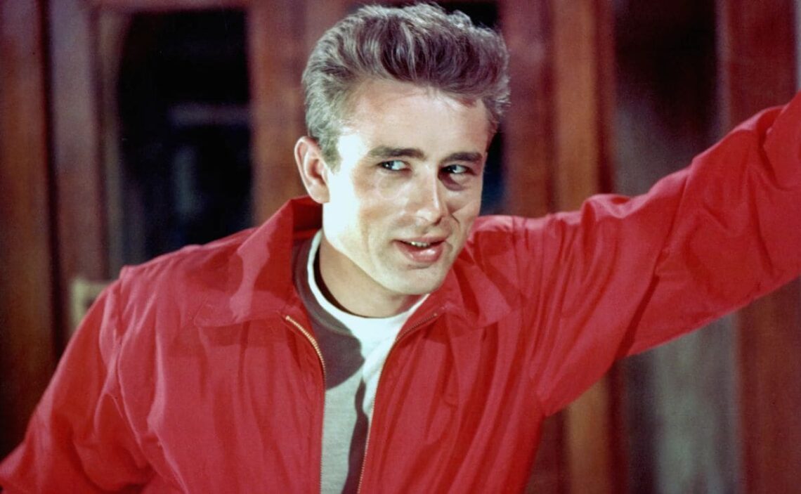 A subasta más de 400 objetos personales de James Dean