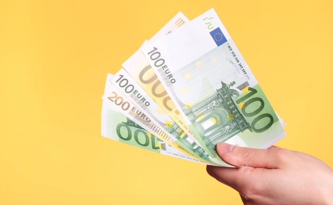 subsidio desempleo sepe prestación ayuda dinero