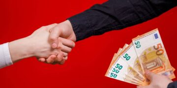 subsidio desempleo mayores 52 años requisitos dinero prestación ayuda