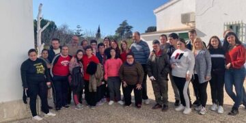 grupo de personas con discapacidad intelectual