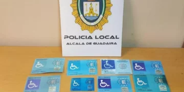 tarjetas intervenidas por la policia de alcalá de guadaira