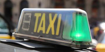 El movimiento CERMI denuncia el deterioro progresivo del servicio de taxi accesible en las ciudades