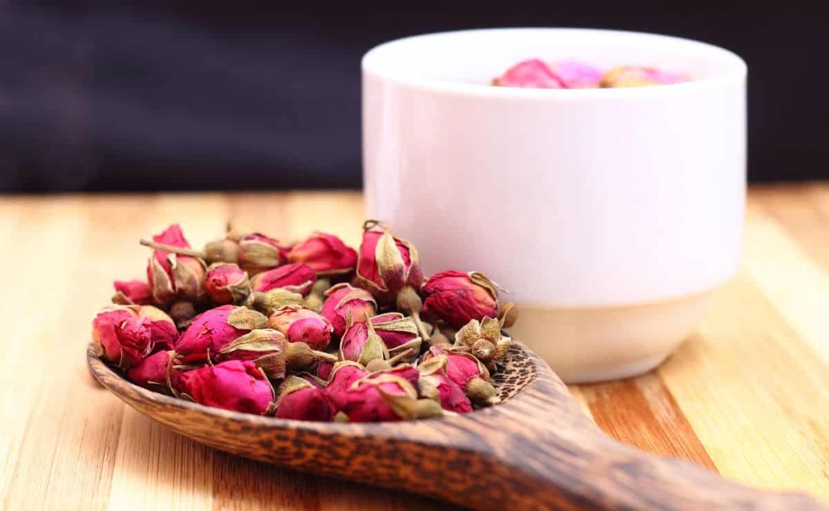 Propiedades del té de rosas