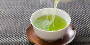 El te verde es una de las infusiones que sirven para adelgazar