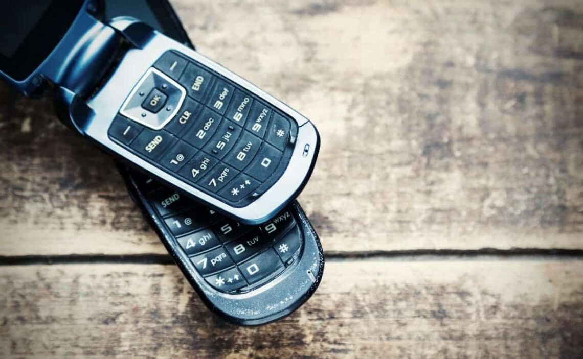 Pagan 40.000 euros por un teléfono móvil antiguo