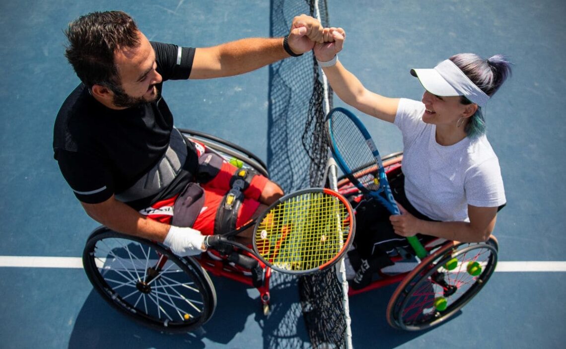 El tenis en silla de ruedas es uno de los deportes adaptados más practicados