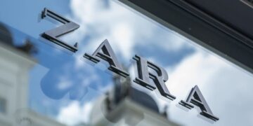 Zara inaugura una tienda en Madrid atendida por personas con discapacidad