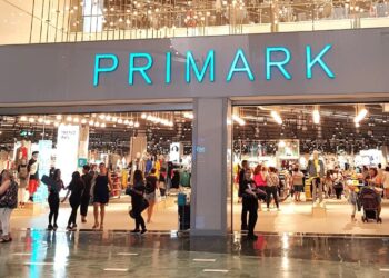 El pijama 'low cost' de Primark ideal para tus viajes y escapadas de fin de semana esta primavera