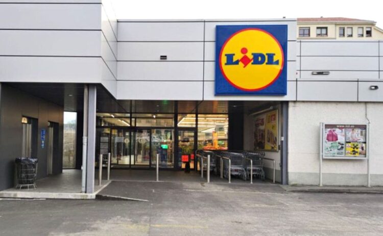 El toldo ajustable de Lidl para tu jardín este verano