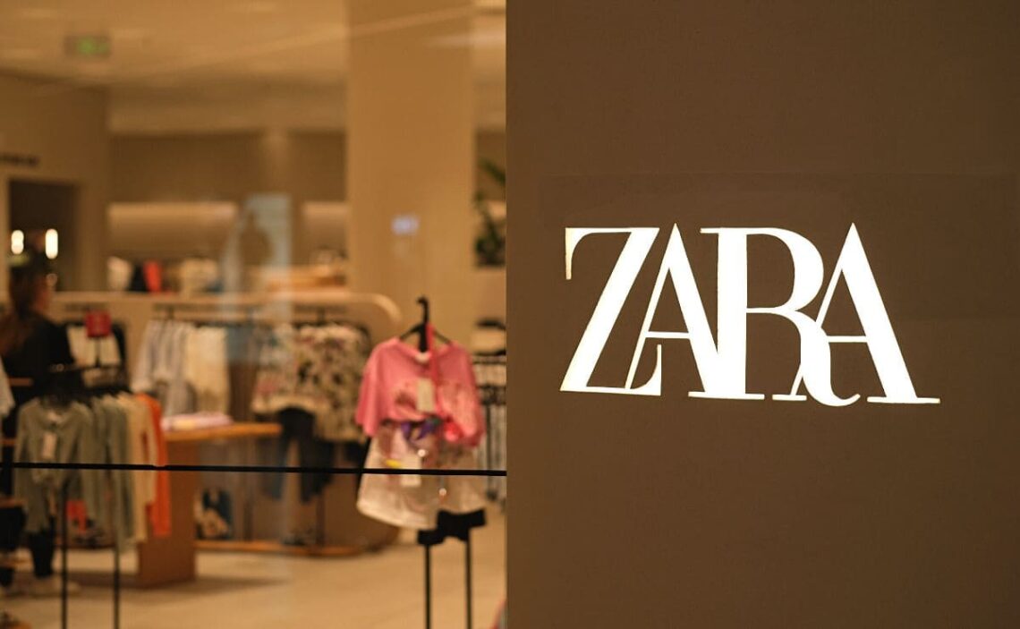 Las zapatillas estilo running de Zara ahora en rebajas
